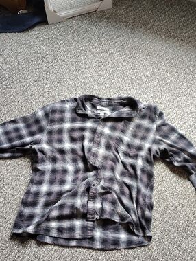 Amazon Essentials Black and Gray Plaid Shirt